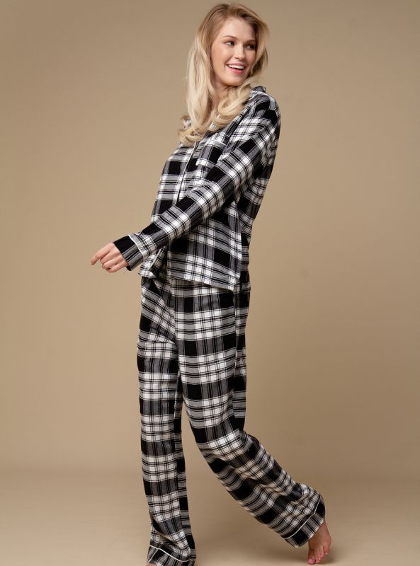 318763 INDEFINI Pajamas